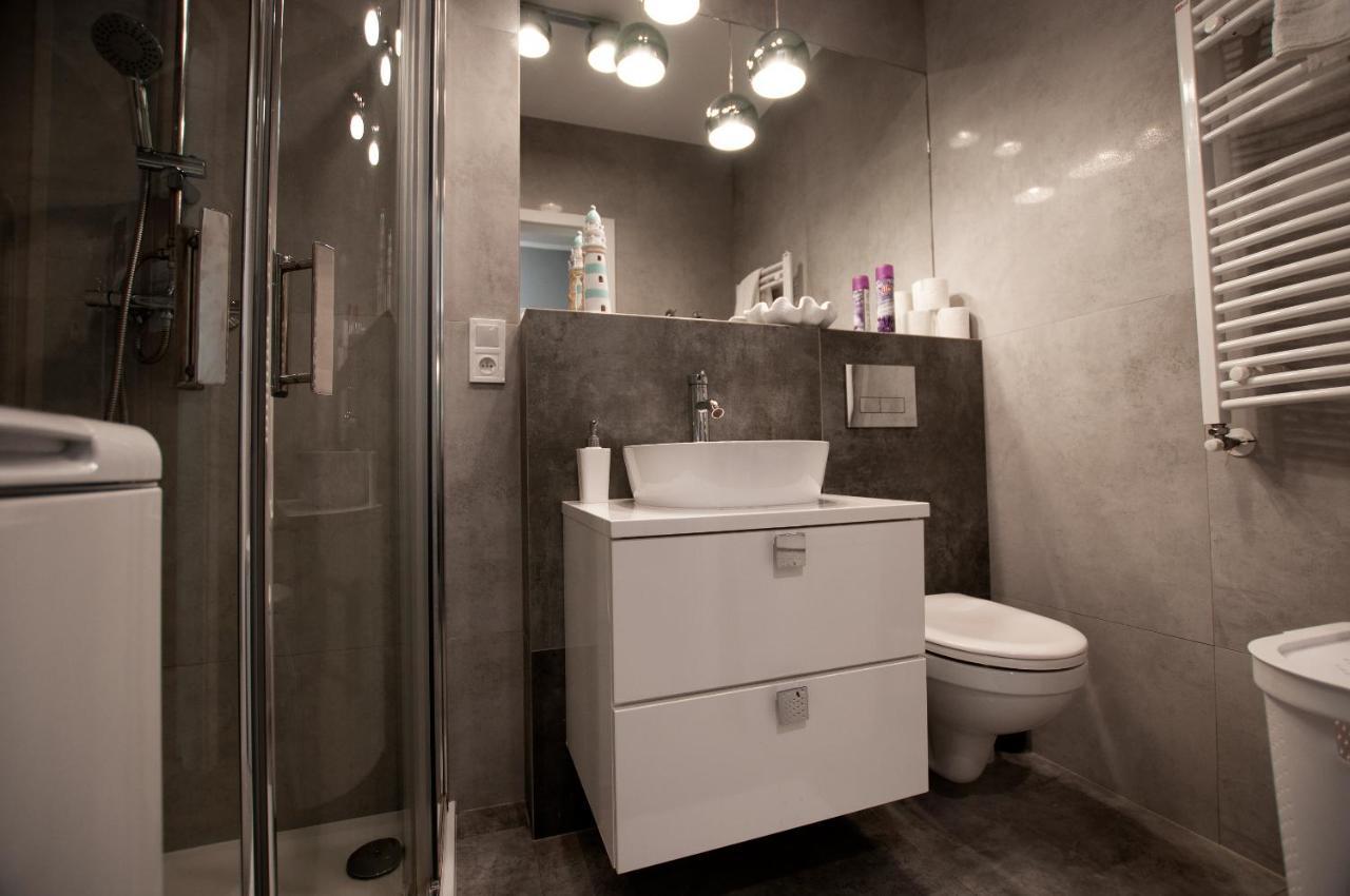 Apartament Ikar - 2 Pokojowy Przy Morzu Z Balkonem Pobierowo Εξωτερικό φωτογραφία