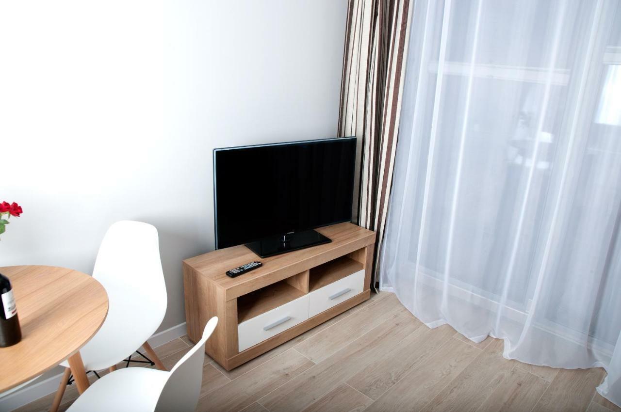 Apartament Ikar - 2 Pokojowy Przy Morzu Z Balkonem Pobierowo Εξωτερικό φωτογραφία